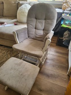 Free rocking chair