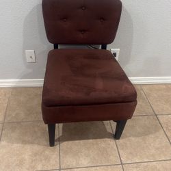 Storage Chair