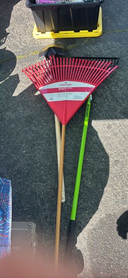 BRAND NEW GARDEN TOOL