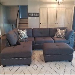 Sofa Couch Sectional Gray Fabric with Cocktail Ottoman and 2 accent pillows 🤩Brand New