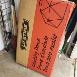 Climber Dome - NEW 10 FT X 5 FT