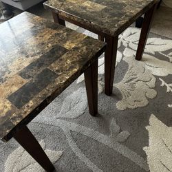 2 Side Tables