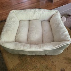 21x19x7 Small Pet Bed