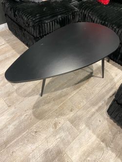 SAYGOER Black Engineered Wood Tear Drop Shape Coffee Table ($80 Value!!!)