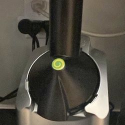 Yonanas ice cream maker