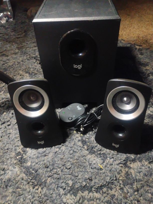 Logitech Z 313