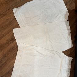 White Towels (9) Unmatched 