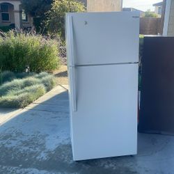 Whirlpool Single Door Fridge