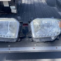 Two Headlights 2014 Toyota Tundra