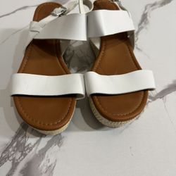 Madden Girl White Wedge Sandals SIZE 7.5