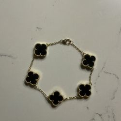 10K Solid Gold Clover Bracelet 