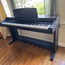 FREE YAMAHA CLAVINOVA DIGITAL PIANO CLP-153S