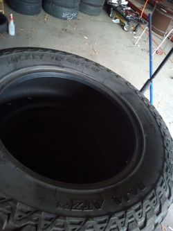 1 Mickey Thompson 305/12.5/20