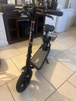 r1 pro electric scooter with seat!