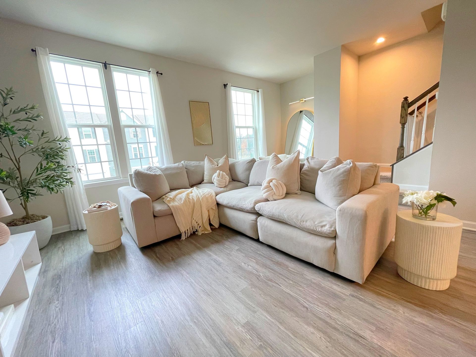 Delivery Included + 65% OFF Ashley’s Furniture Ivory Sectional