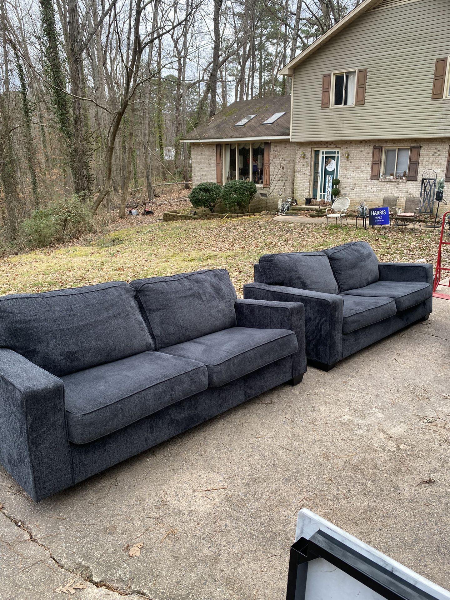 2 comfy beautiful blue couches. Measurements are 37” width, 84” length.