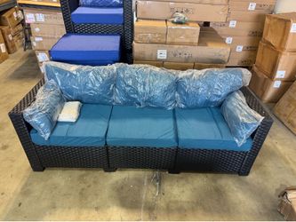 3 seat Outdoor Patio sofa already assembled