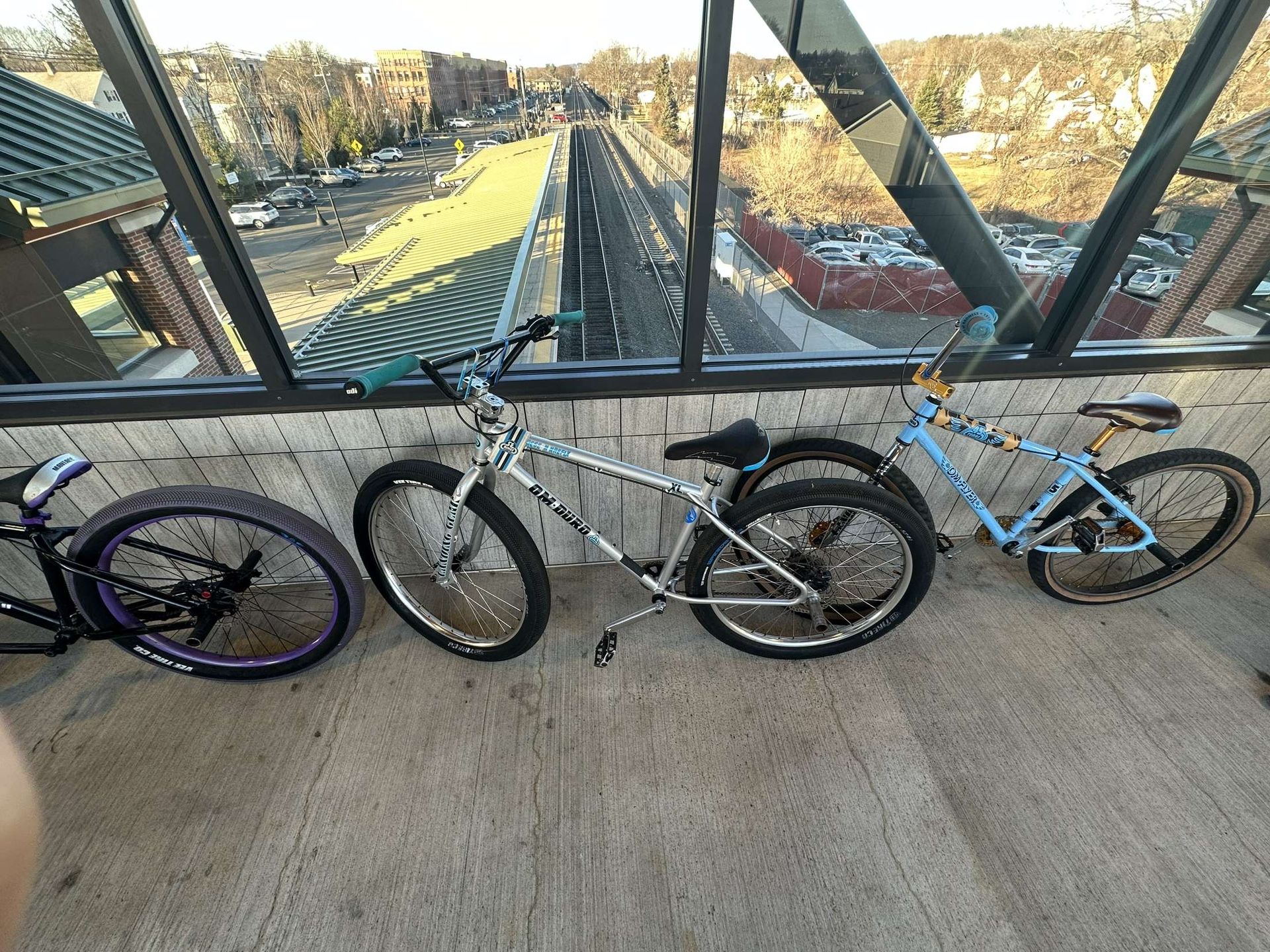 OM DURO XL ( NEED GONE ASAP)