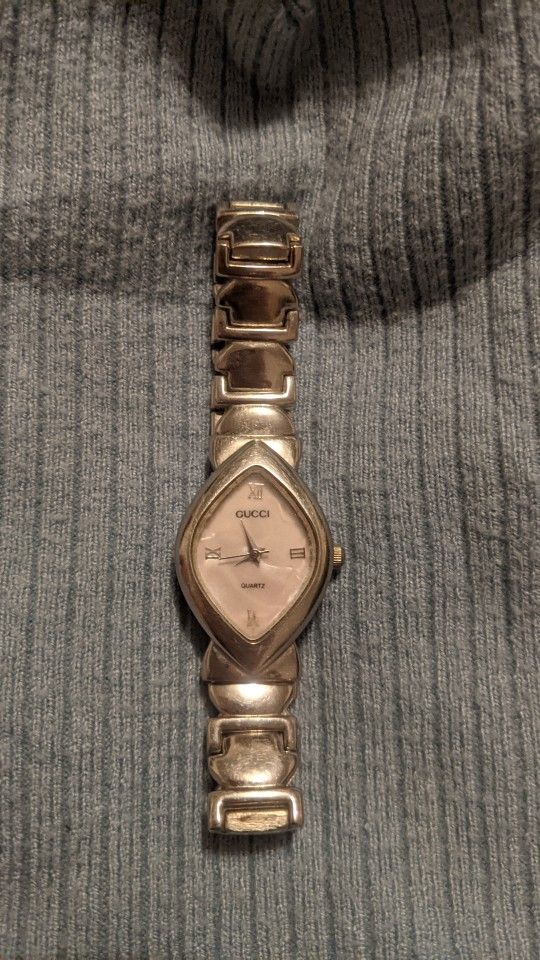 Vintage Women's Gucci Watch$50 Firm