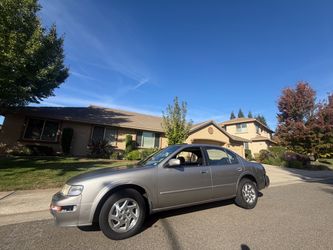 1999 Nissan Maxima