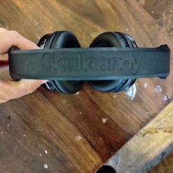 Skullcandy Hesh Over-Ear Headphones – Black