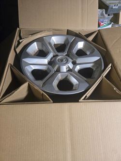 Set 4 of OEM Toyota Rims