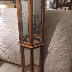 Glass/Mirror Shelf Stand