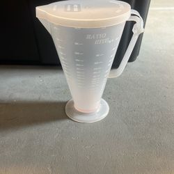 Ratio-Rite oil Mixing Cup