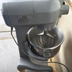 Hobart 20 quart mixer