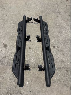 2010 - 2021 Toyota 4Runner Side steps off road style 3 step / estribo de 3 escalones 4runner
