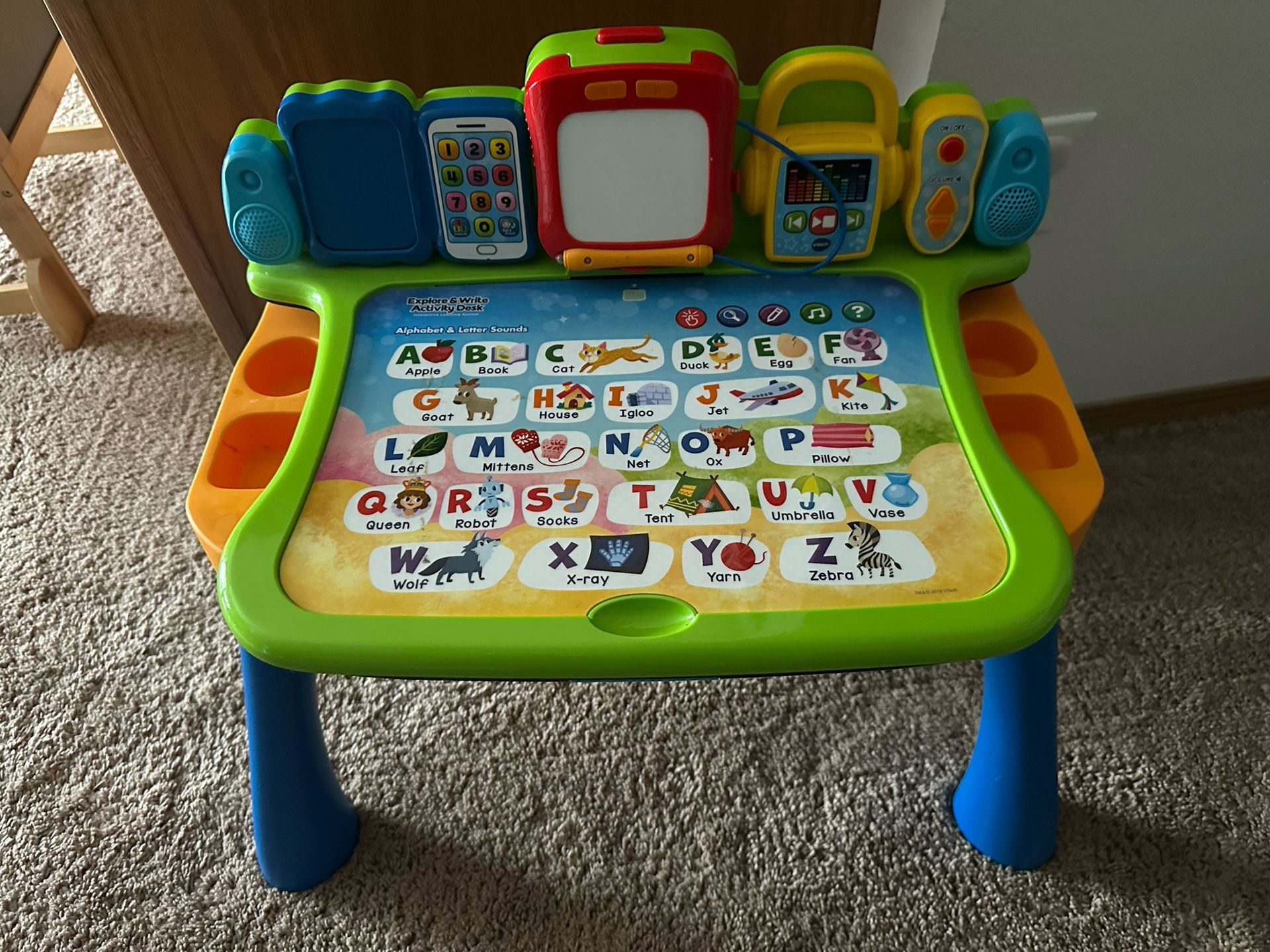 Activity Desk VTech