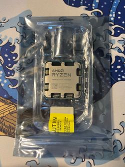 AMD Ryzen 7 7800X3D AM5 CPU - Excellent Condition / Barely Used!
