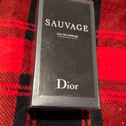 Sauvage Eau De Perfume 