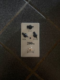 Fuzz pedal