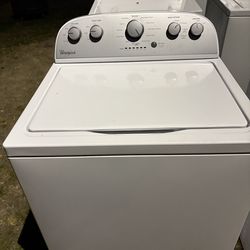 Whirlpool washer and electric dryer set