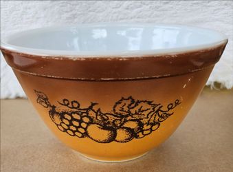 Vintage Pyrex Old Orchard Pattern  Mixing Bowl
