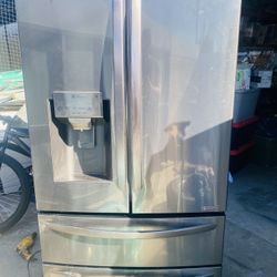 LG Refrigerator 