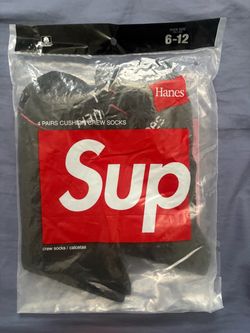 Supreme socks