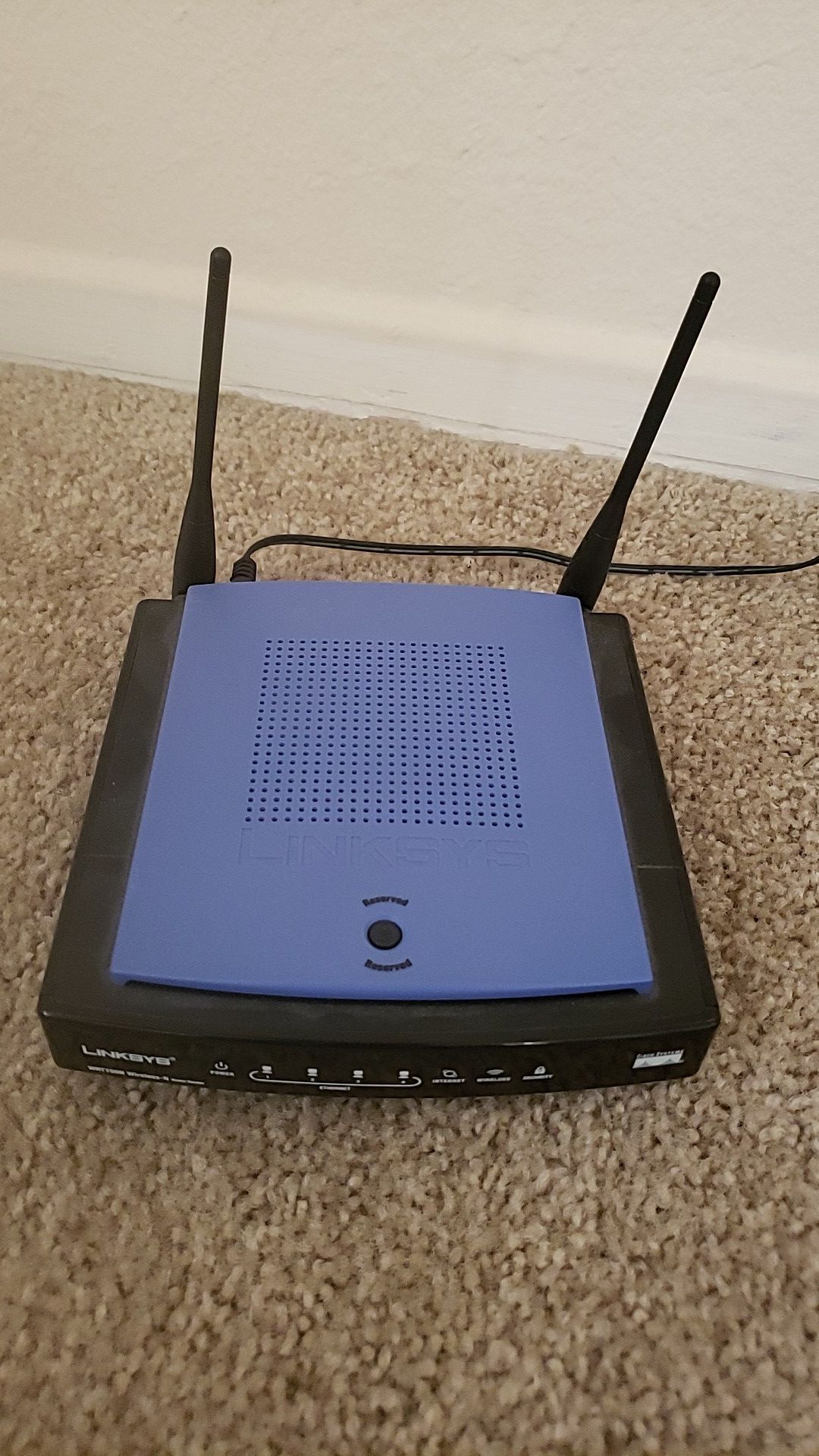 Linksys WRT150N wireless home router