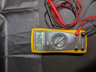 Fluke 77III multimeter