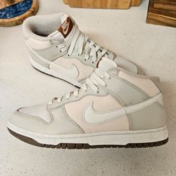 Nike Dunks Mid Orewood (M9)
