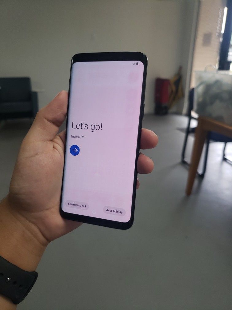 Samsung Galaxy S9 (AT&T) w/ Screen Burn-in