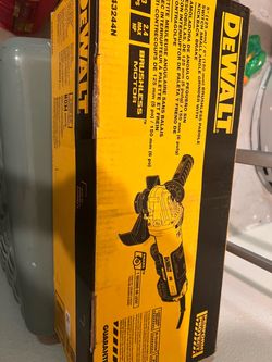DeWalt DWE43240INOX 5" / 6" Brushless Small INOX Angle Grinder