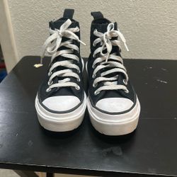 Converse Girls Platform Size 2