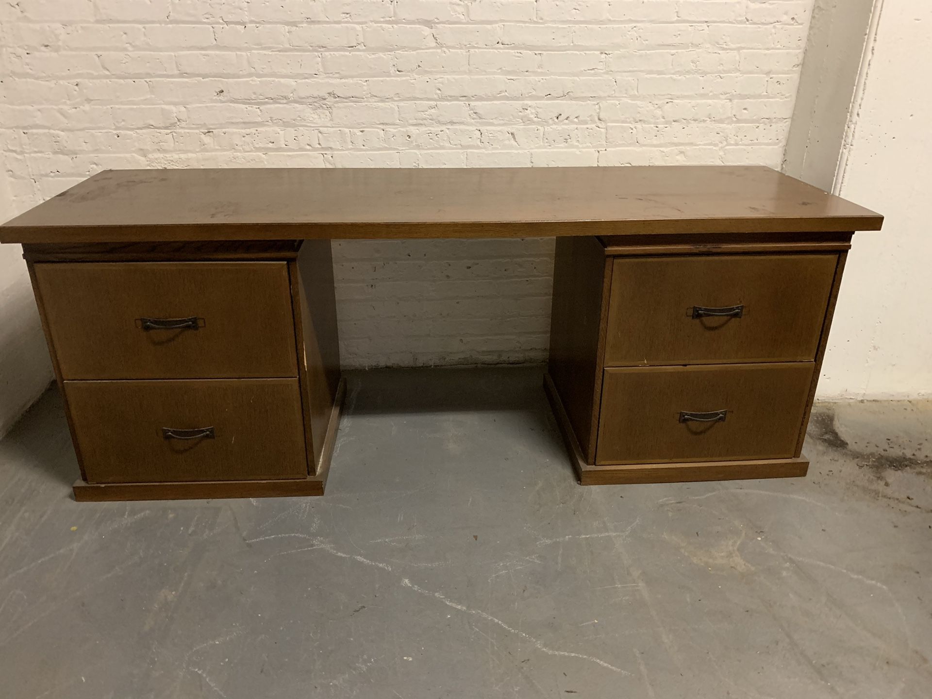 Banker’s Desk