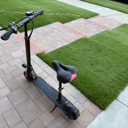 Electric Scooter With Seat