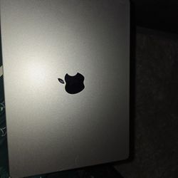 2021 MacBook Pro 14"