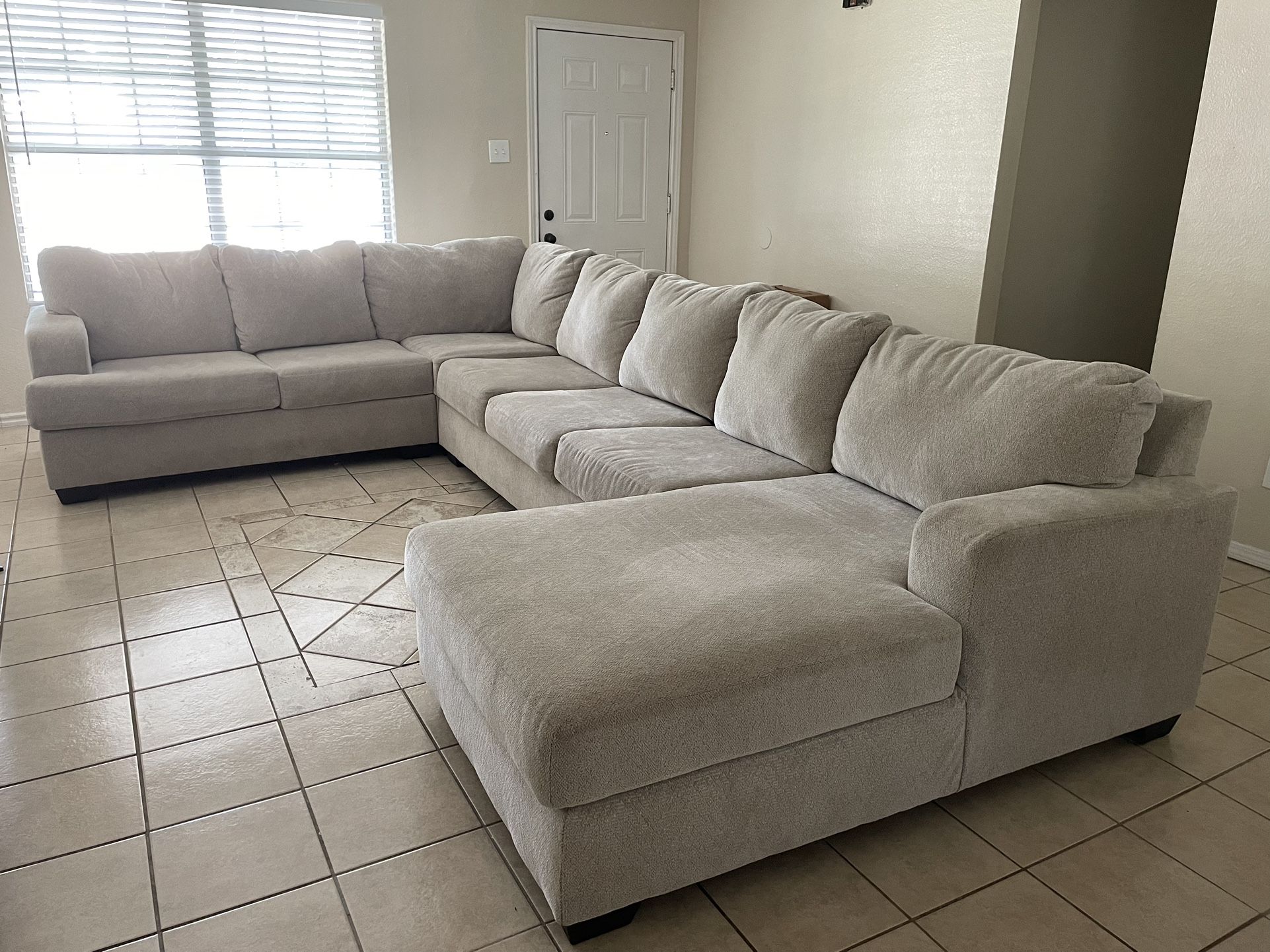 Sectional Sofa