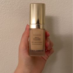 D&G Peferct Matte Liquid Foundation Bisque 75