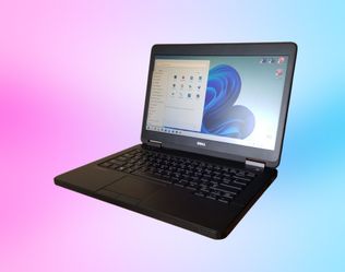 Fast Dell Laptop  • i3 • 8 gb RAM • 128 gb SSD • Windows 11 & Office